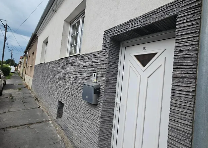 Luxus * Szombathely